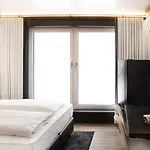 Hotel Fz By Wmm